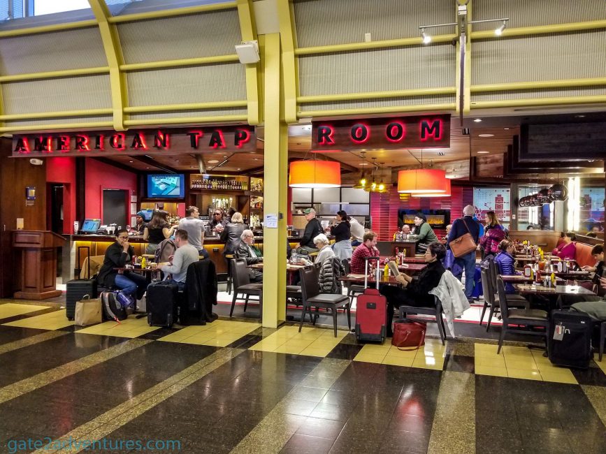 Airport Restaurant American Tap Room Reagan National